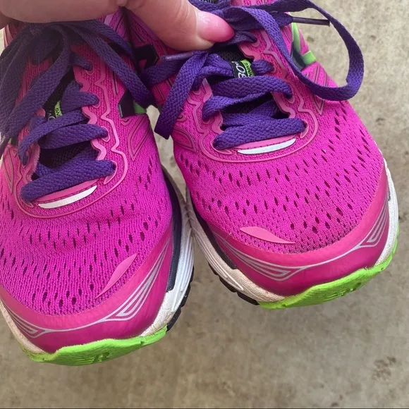 New Balance | 880v7 Poisonberry Training Running Shoes 6.5