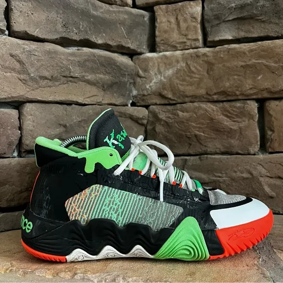 New‎ Balance Kawahi x Goosebumps Hi Top Basketball Shoes / SZ 6