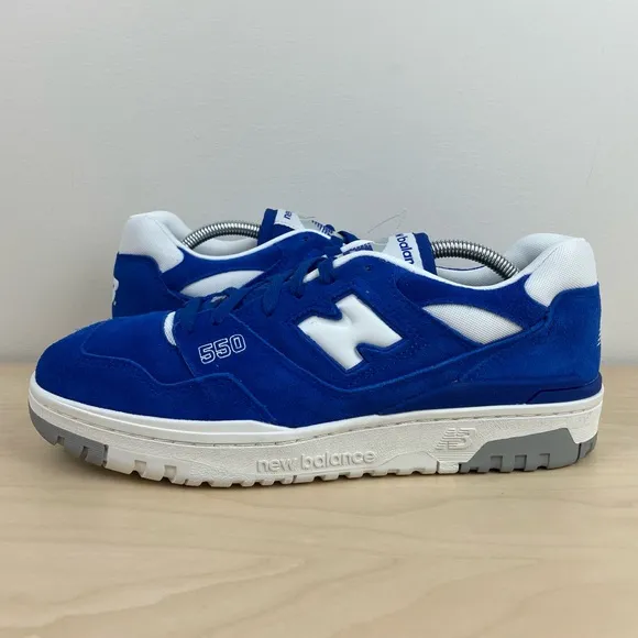 New Balance Men’s Size 10.5 D 550 Suede Pack Team Royal Blue Low Top Shoes NWOT