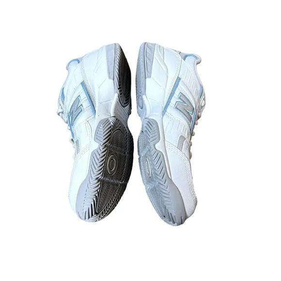 New Balance tennis shoes 653  women's size 8 white blue