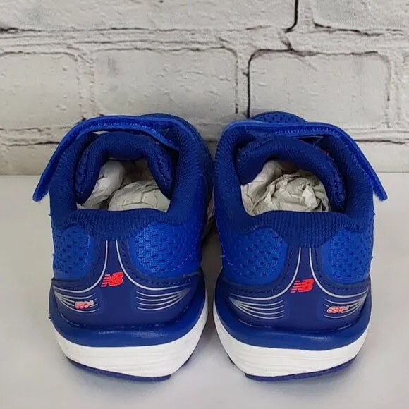 'NEW BALANCE' TENNIS SHOES