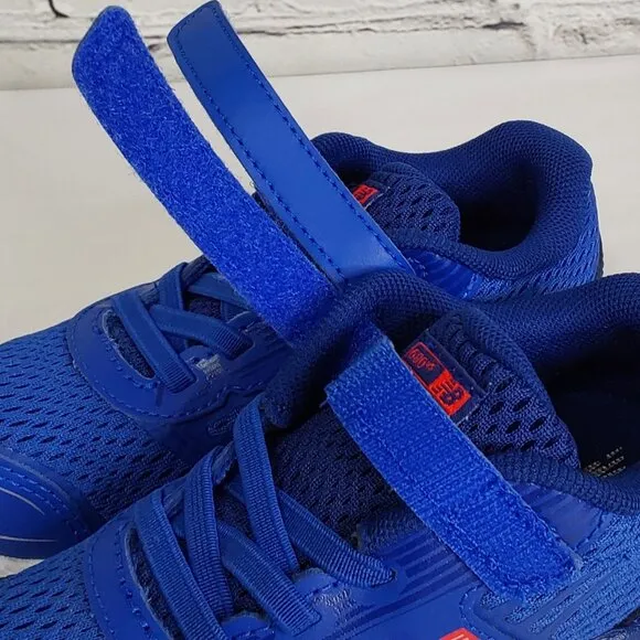 'NEW BALANCE' TENNIS SHOES
