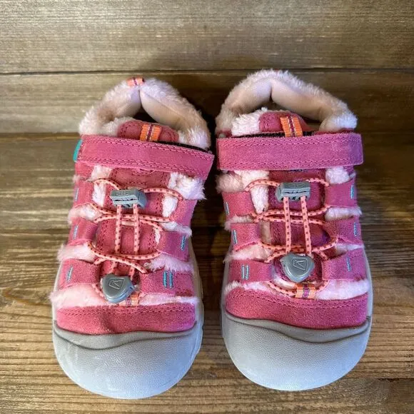 New Childrens Keen Newport Pink Suede Fur Trimmed Outdoor Shoes Size 1 Y