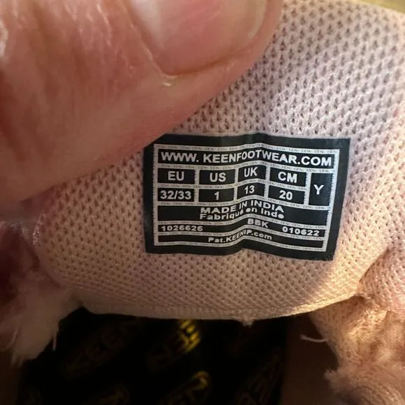 New Childrens Keen Newport Pink Suede Fur Trimmed Outdoor Shoes Size 1 Y