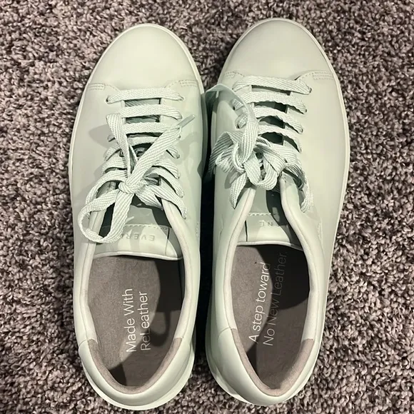 NEW Everlane releathered tennis shoes woman’s 6.5 lily green