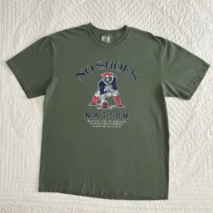 New Kenny Chesney Gillette Stadium 2024 Tour T-Shirt Tee Shirt No Shoes Nation