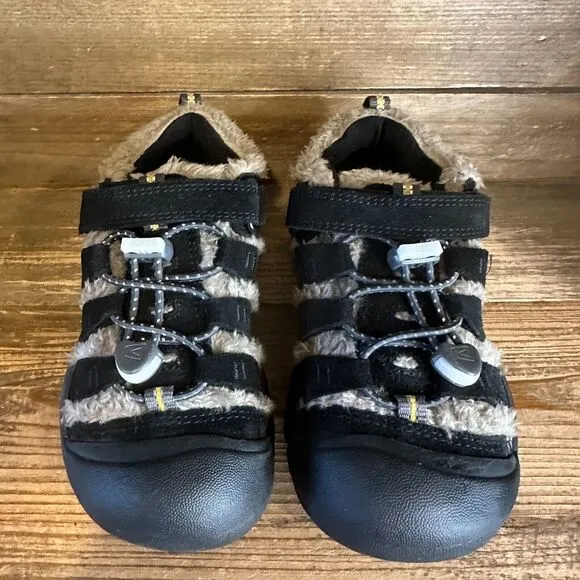 New Little Kids Keen‎ Newport Black Suede Fur Trimmed Outdoor Shoes Size 12 C