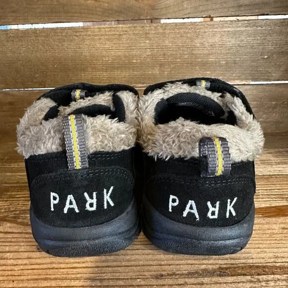 New Little Kids Keen‎ Newport Black Suede Fur Trimmed Outdoor Shoes Size 12 C
