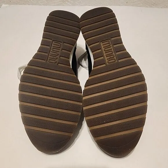 NEW Munro Monique Shoe- Black/Silver - Size 8AA (narrow), box included