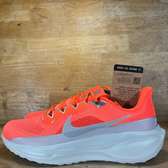NEW Nike Air Zoom Pegasus 41 PRM Mens Size 12 Running Shoes Hyper Crimson Orange