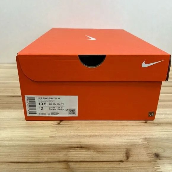 NEW Nike Downshifter 12 Road Running shoes Mens 10.5 White Pure Platinum NEW NIB