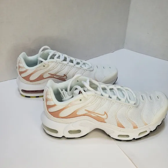 New Nike GA 4Y Air Max Plus White Metallic Red Bronze Shoes CD0609-105