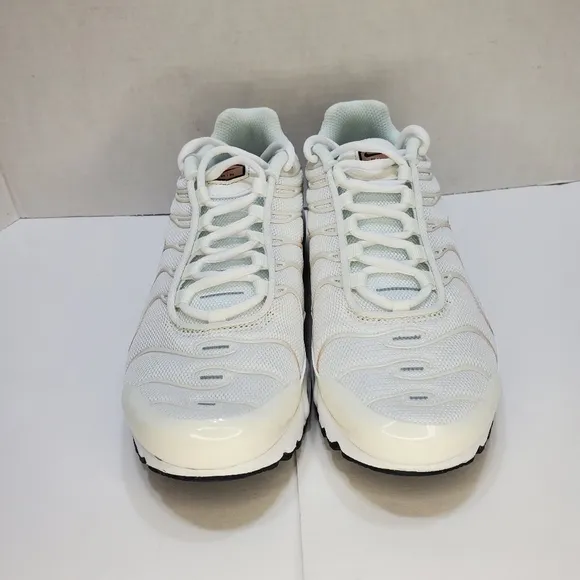 New Nike GA 4Y Air Max Plus White Metallic Red Bronze Shoes CD0609-105
