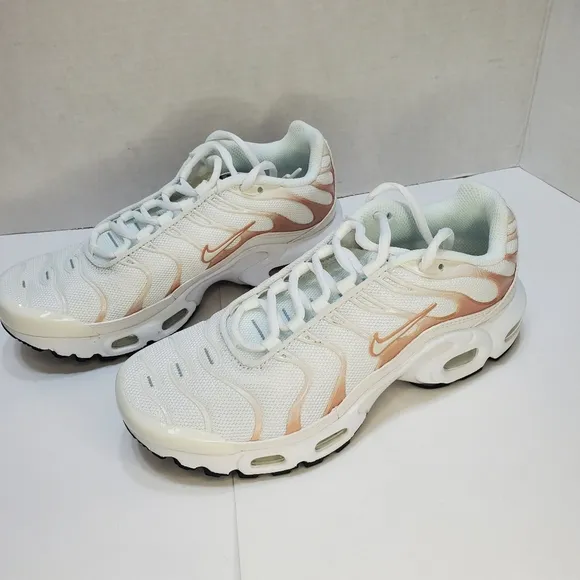 New Nike GA 4Y Air Max Plus White Metallic Red Bronze Shoes CD0609-105