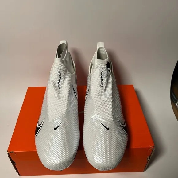 NEW Nike Vapor Edge Pro 360 Football Cleats White Black AO8277-100 Men's Size 13