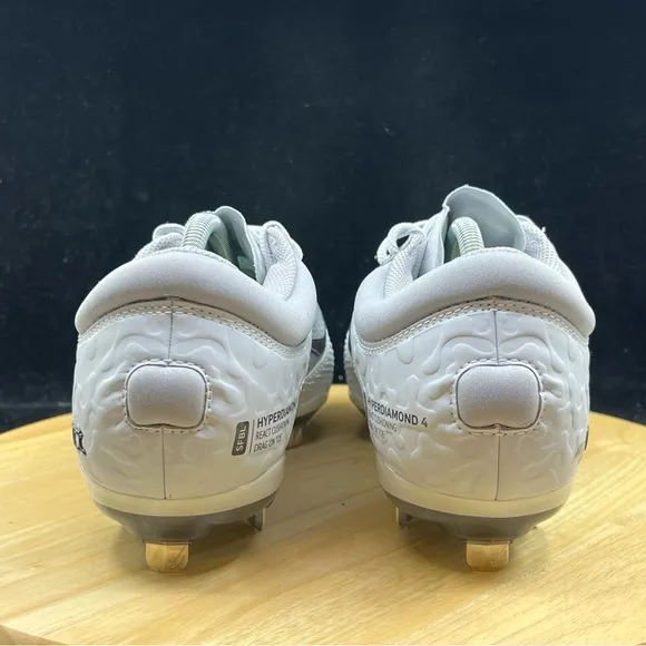 New Nike Womens Hyperdiamond 3 Keystone Cz5917 004 Gray Softball Cleats 10.5