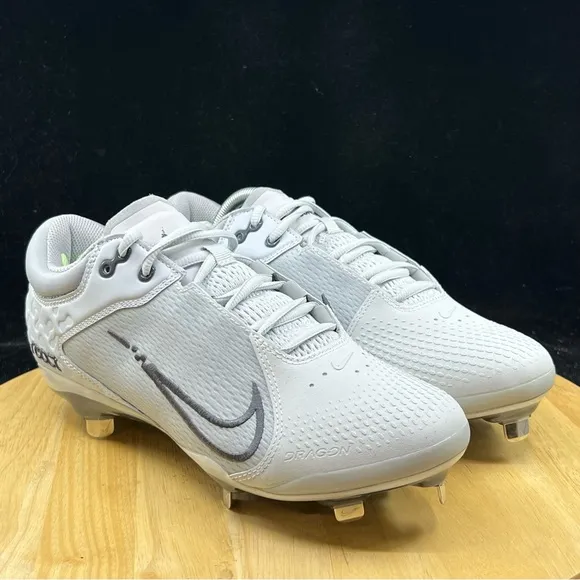 New Nike Womens Hyperdiamond 3 Keystone Cz5917 004 Gray Softball Cleats 10.5