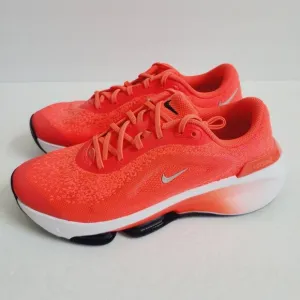NEW Nike Womens Vesair Training Shoes DZ3547-600 Size 8.5 Bright Crimson