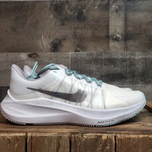 New Nike Zoom Winflo 8 Premium Road Running Shoes Sz 8