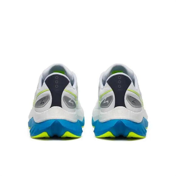 NEW SAUCONY men's endorphin speed 4 shoes in white