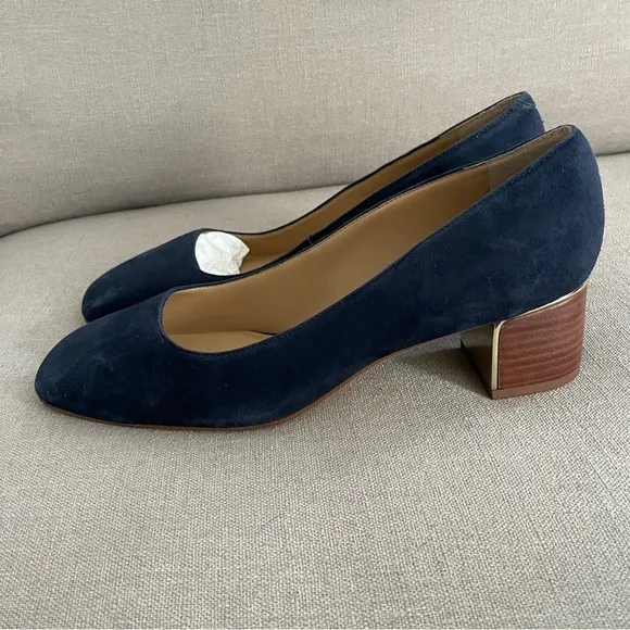 NEW Talbots Pumps Navy Blue Suede Heels Square Toe Wood Heel Women’s Size 9
