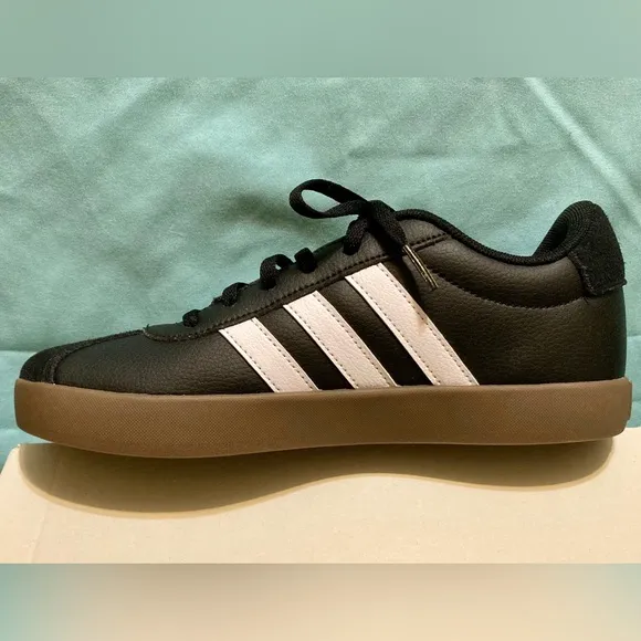 New With Box, Adidas, Boys Size 4.5, Black &amp; White, Skateboarding Tennis Shoes
