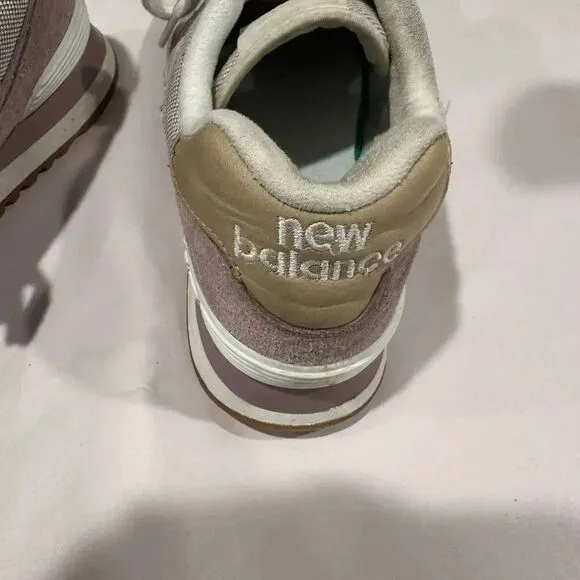 New Balance 574 Purple and Beige Tennis Shoes Size 10