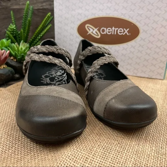 NIB Aetrex Ada Comfort Leather Mary Jane Shoes 38