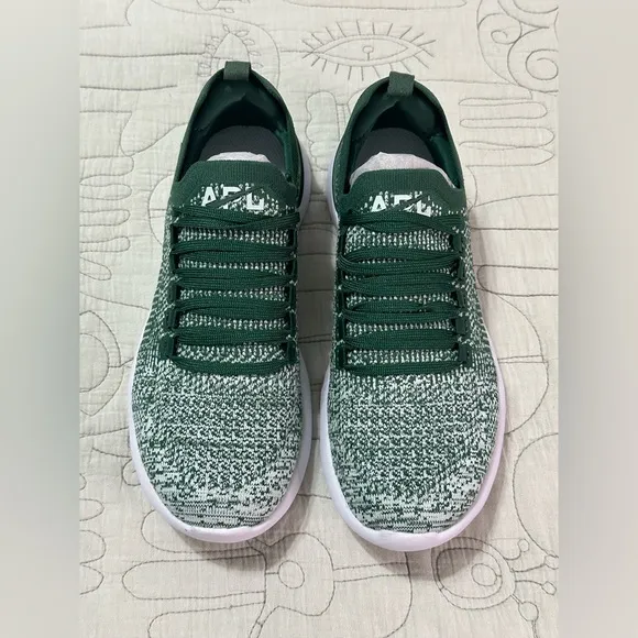NIB APL Techloom Breeze Sneakers Sz 7.5 Great Green/Peppermint/Ombre