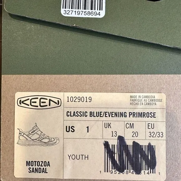 NIB New Big Kids Keen Motozoa Gray‎ Outdoor Water Hiking Shoes Sandals Size 1 Y