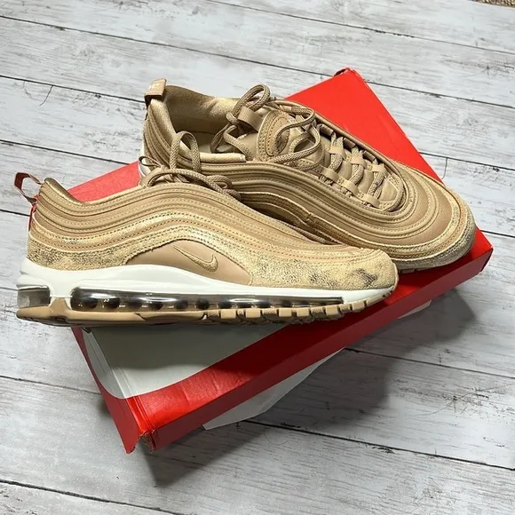 *NIB Nike Air Max 97 Gold Sneakers Tennis Shoes