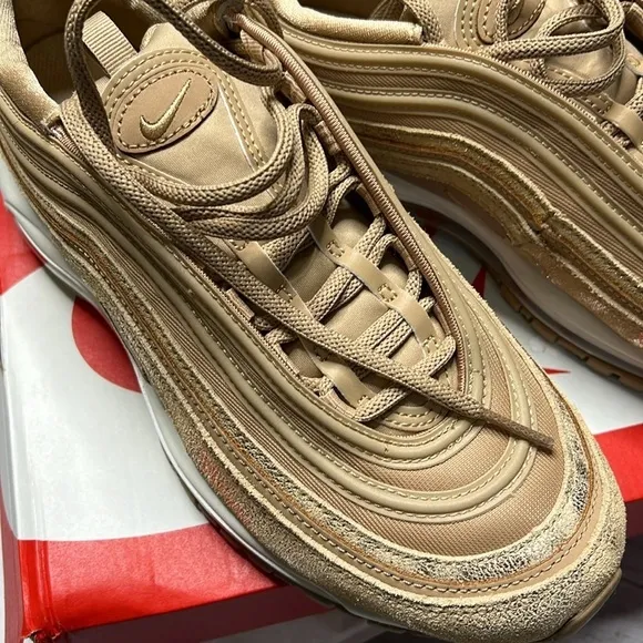 *NIB Nike Air Max 97 Gold Sneakers Tennis Shoes