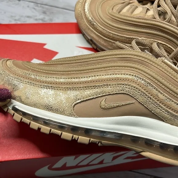 *NIB Nike Air Max 97 Gold Sneakers Tennis Shoes