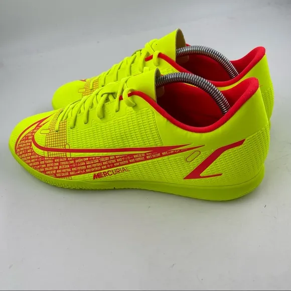 NIB! 🥾 Nike Womens Vapor 14 Club IC Volt Indoor Court Soccer Shoes - Size 12.5