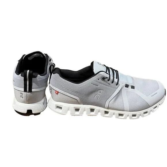 NIB ON CLOUD WOMEN'S CLOUD 5 RUNNING SHOES SNEAKERS GLACIER WHITE SZ 6 NEW
