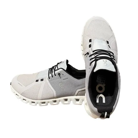NIB ON CLOUD WOMEN'S CLOUD 5 RUNNING SHOES SNEAKERS GLACIER WHITE SZ 6 NEW