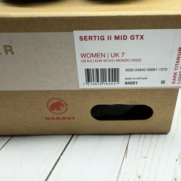*NIB* Women's Mammut Sertig II Mid GTX Lightweight &amp; Waterproof Active Boots 8.5