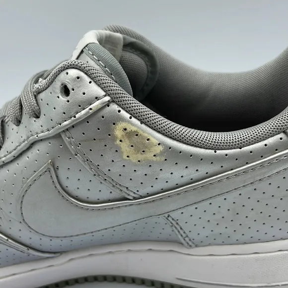 Nike AF1 Low ‘07 LV8 Metallic Silver Men’s Sz 10