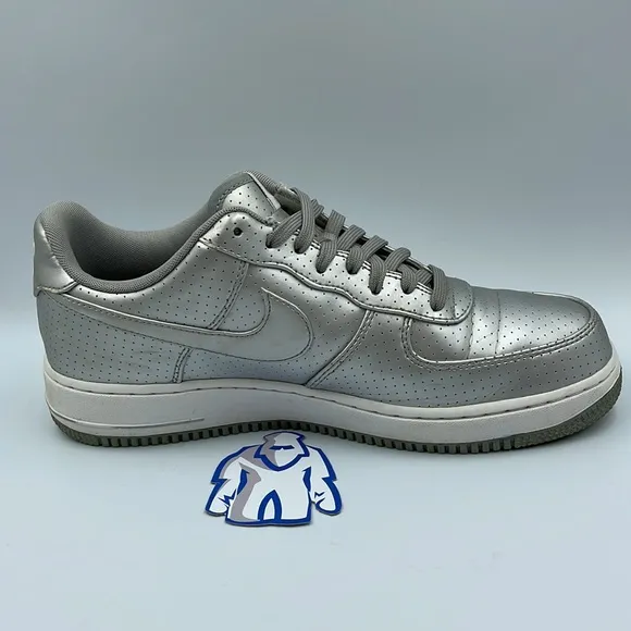 Nike AF1 Low ‘07 LV8 Metallic Silver Men’s Sz 10