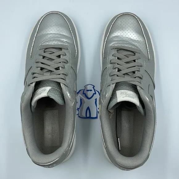 Nike AF1 Low ‘07 LV8 Metallic Silver Men’s Sz 10