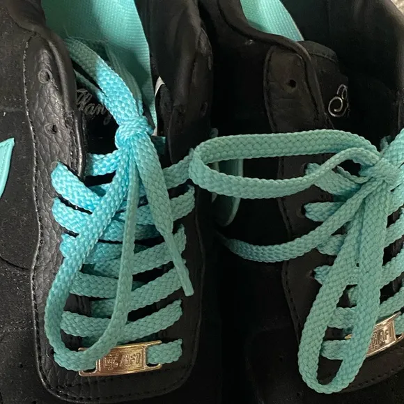 Nike Air Boys Tennis Shoes