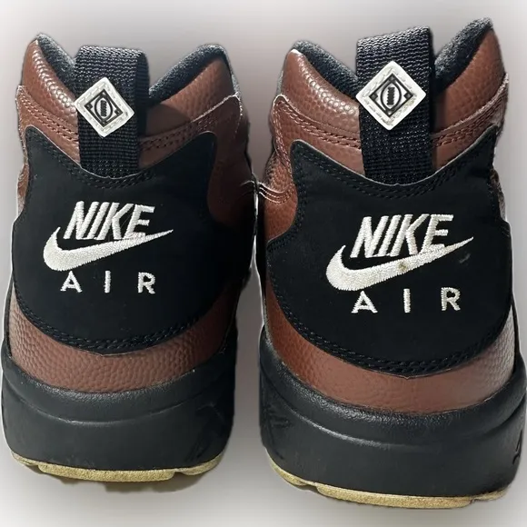 Nike Air Diamond Turf Deon Sanders Men’s Size 12 Brown Black
