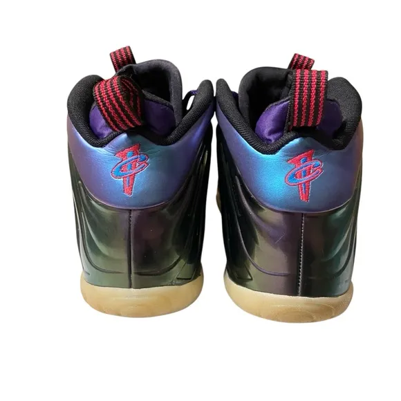 Nike Air Foamposite One Iridescent Purple Womens Size 8 Sneakers 644791-602