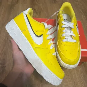 NIKE Air Force 1 '07 LV8 '82 - Tour Yellow' lace up shoes sneakers women’s 8.5
