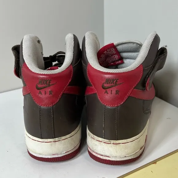 Nike Air Force One ‘07 Players Size 11 High Top Basketball Shoes Brown