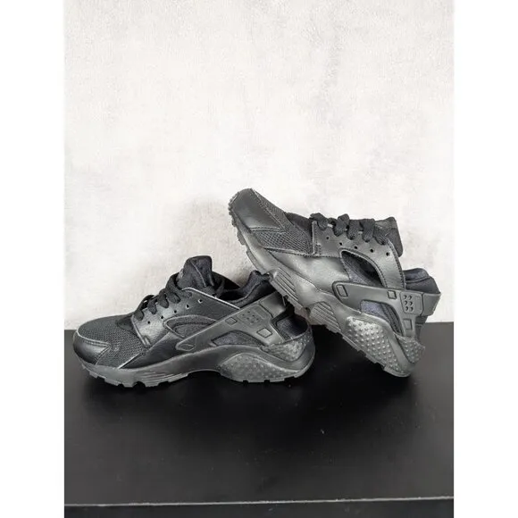 Nike Air Huarache Run Sneakers Boys Size 3.5 Youth Black Shoes Running Training
