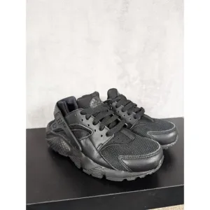 Nike Air Huarache Run Sneakers Boys Size 3.5 Youth Black Shoes Running Training