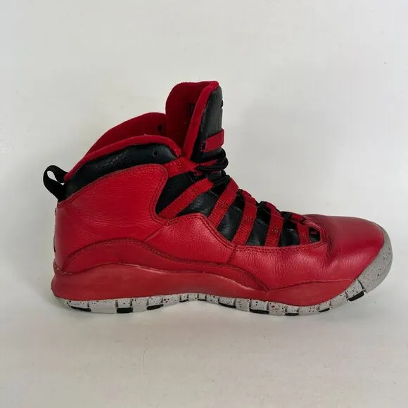 Nike Air Jordan 10 Retro Bulls Over Broadway Boys Red Sneakers 6.5 705179-601