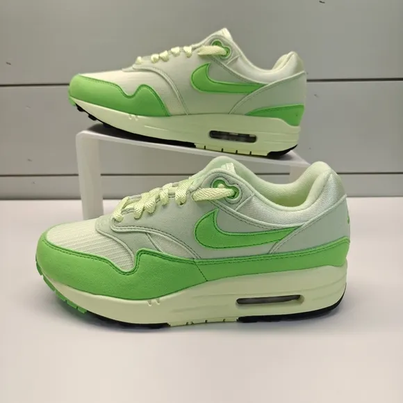 Nike Air Max 1' 87 Vapor Green Neon Bright Training Running Sneakers Women's 6.5