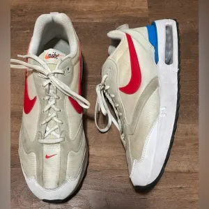Nike Air Max Dawn red white blue sneaker tennis shoes mens size 12